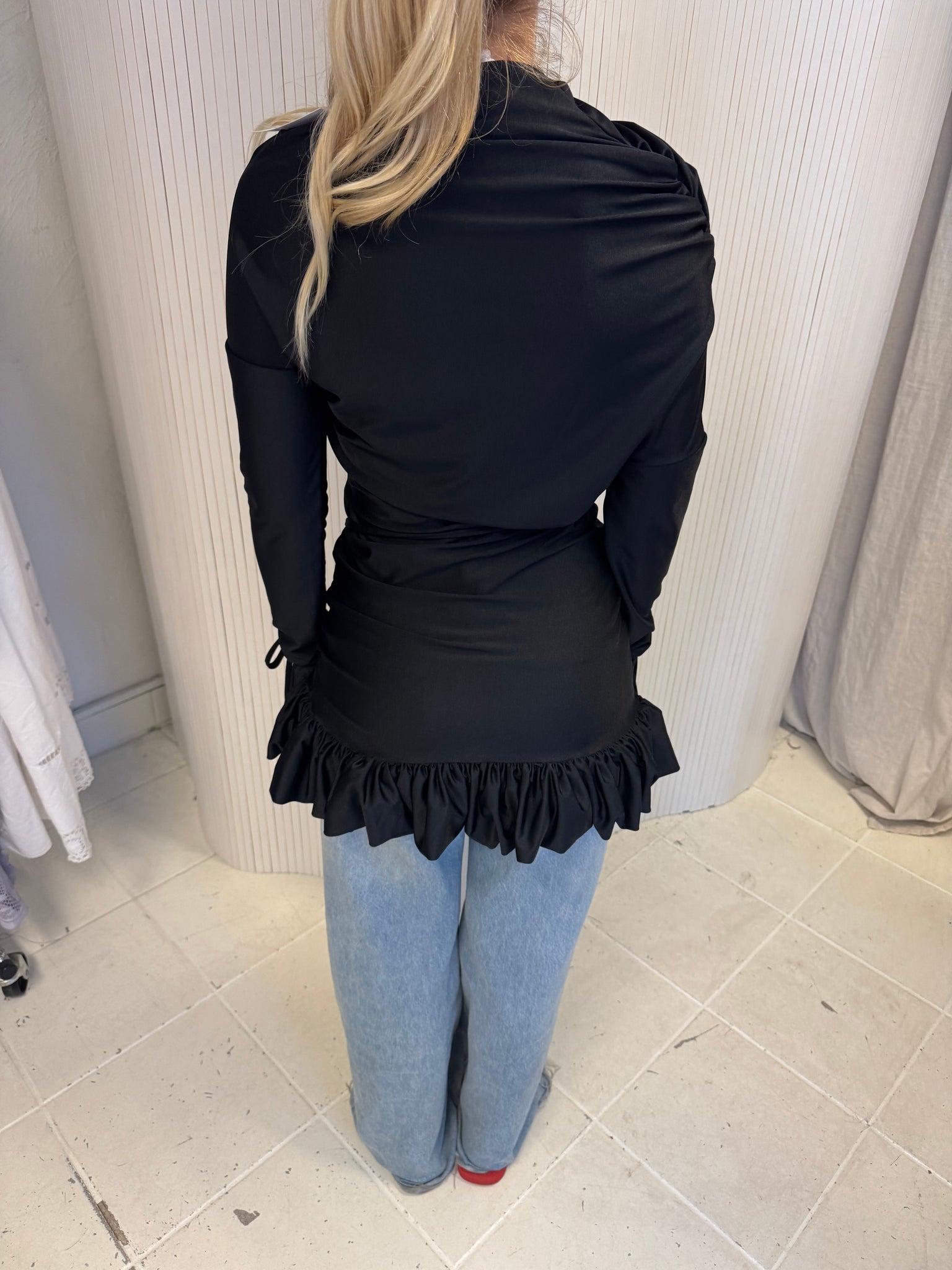 Dress sample