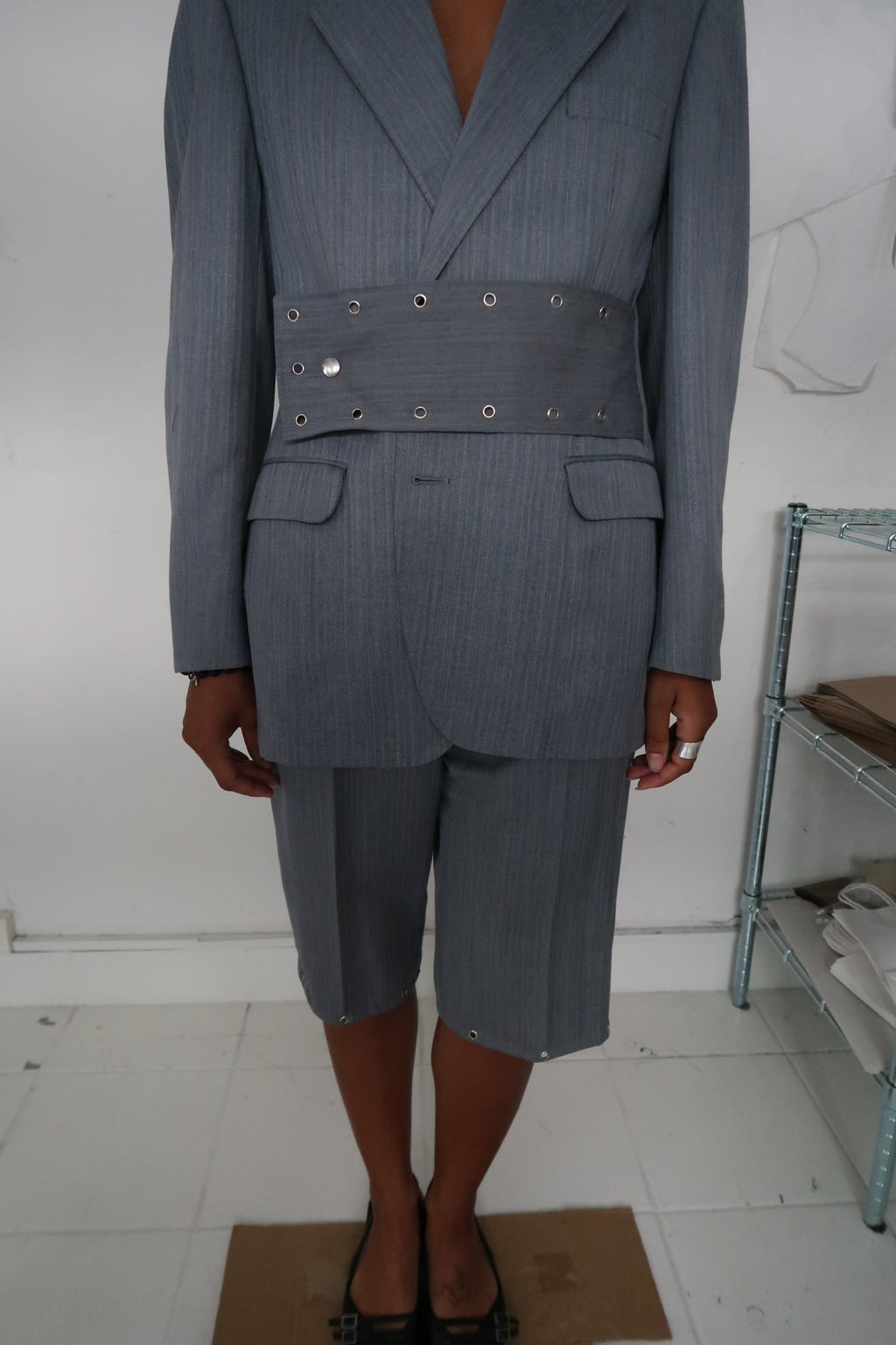 SHORTS 03 DROP 02