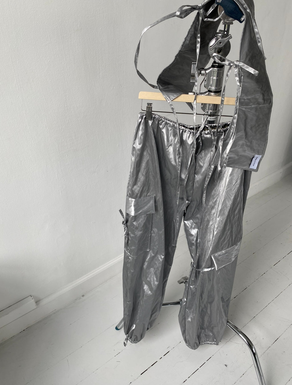 Silver pant